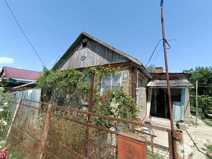 Дом 62 м² на участке 6 сот.