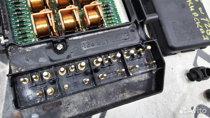 Блоки сидений на Mercedes-Benz W126