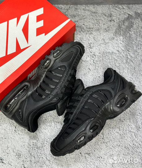 Кроссовки Nike Air Max Tailwind 4 All Black