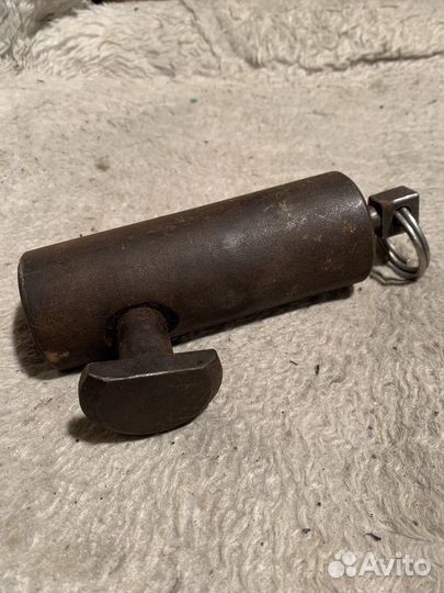 Замок гаражный навесной