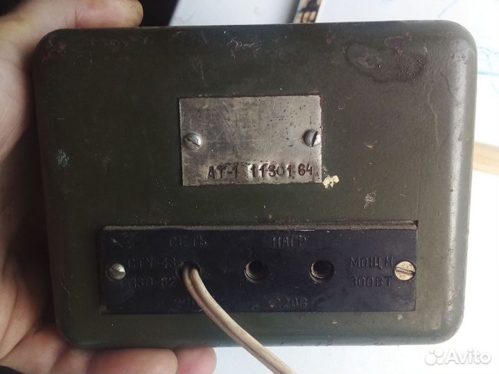 Стабилизатор напряжения ат-1