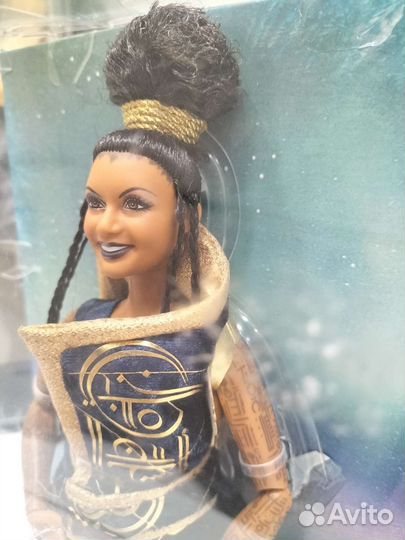 Barbie Mrs. Who (Барби Миссис Кто)