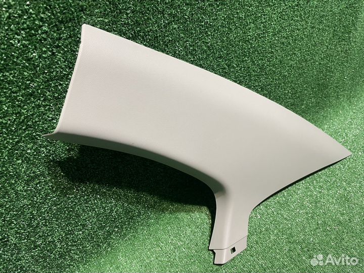 Обшивка задней стойки Chevrolet Aveo 2011