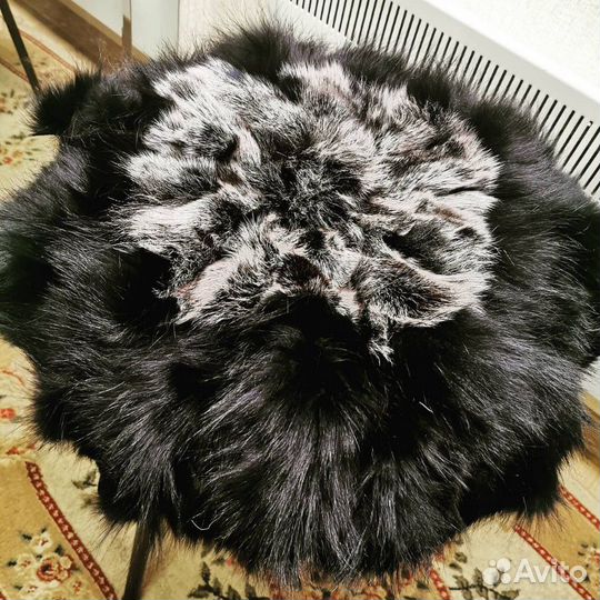 Меховой коврик