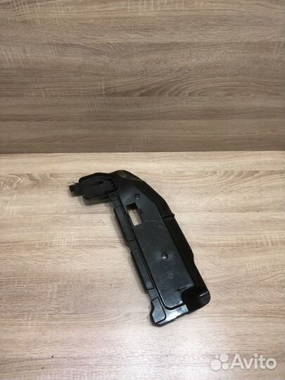 Накладка торпеды правая BMW E46