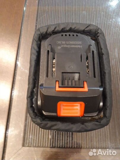 Чехол для шуруповёрта используваемого для ледобура