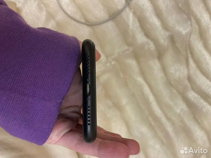 iPhone Xr, 128 ГБ
