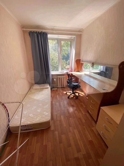 Комната 8 м² в 2-к., 3/5 эт.