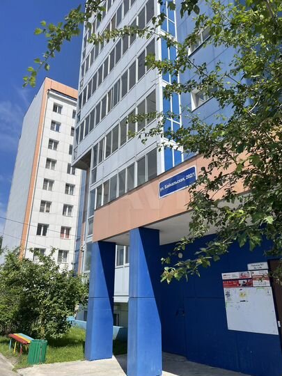 3-к. квартира, 82,6 м², 1/9 эт.