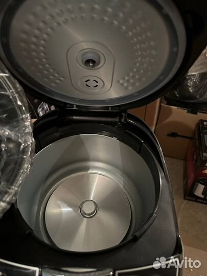 Мультиварка Redmond RMC-M4516