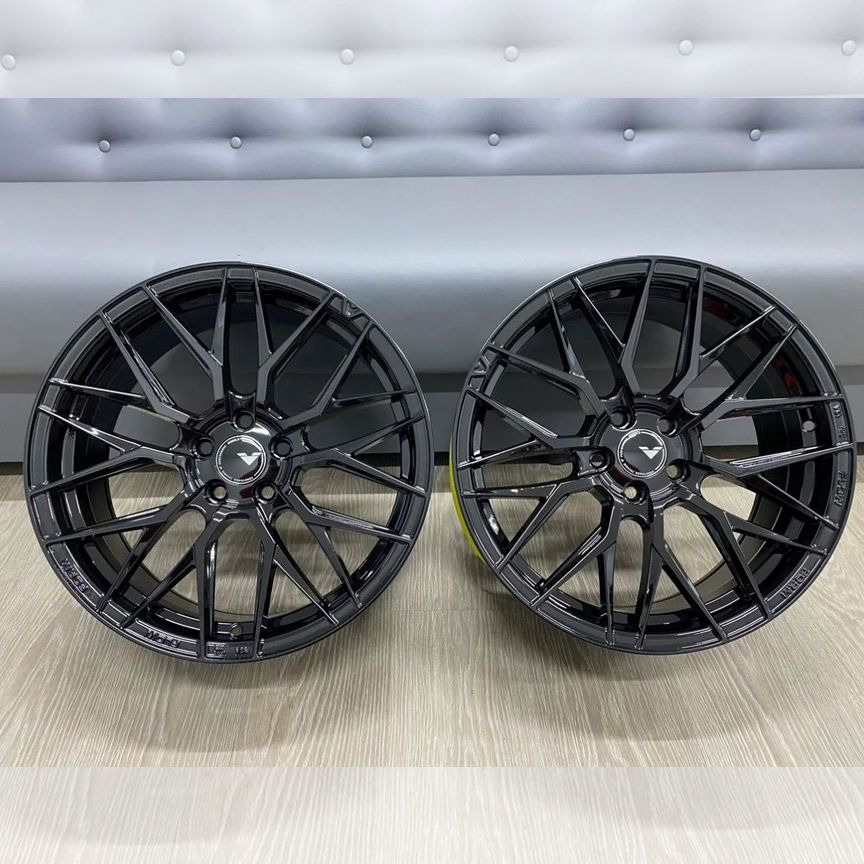 Литые диски Blitz 8×R17 5×100