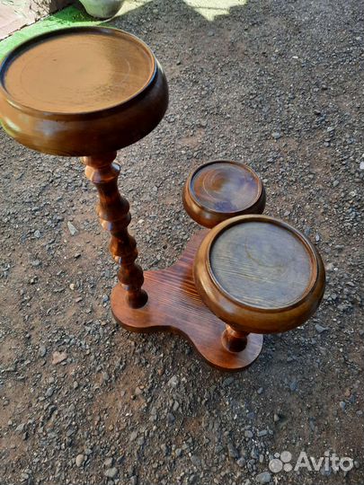 Подставка под цветы