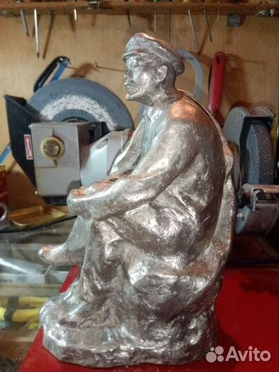 Бюст Ленин,скульптура,металл