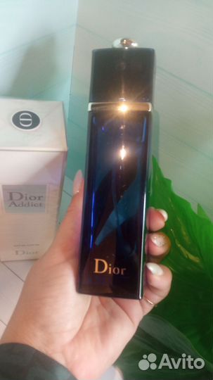 Женский парфюм Dior Addict 100 мл