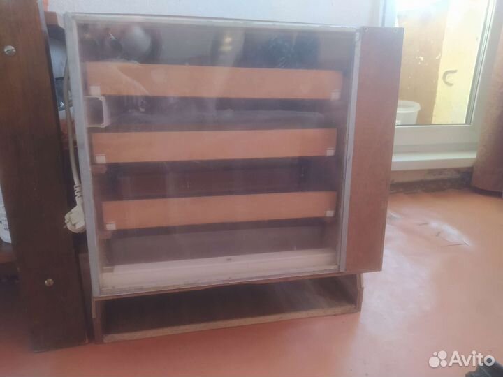 Инкубатор для яиц автоматический