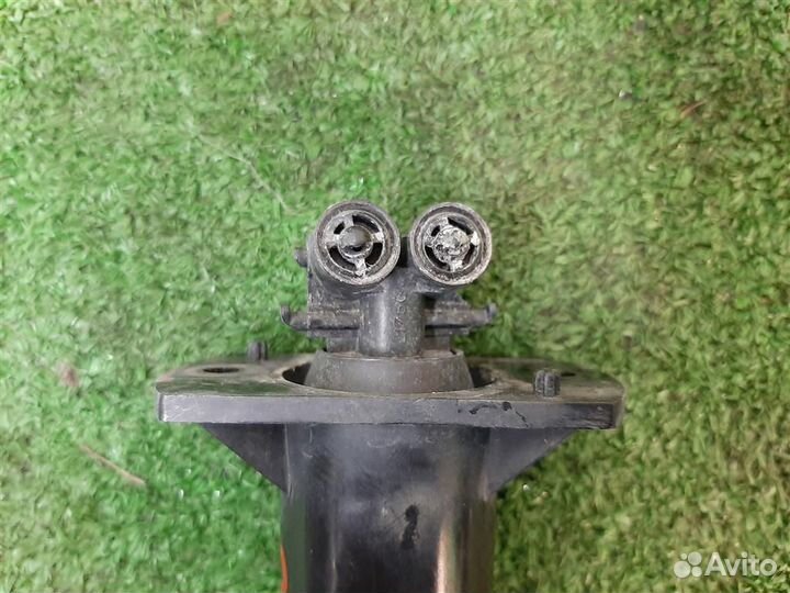 Форсунка омывателя фары правой Audi Q7 (4LB) 2007