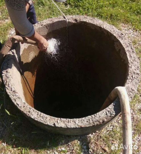 Копка колодца, септик из бетонных колец