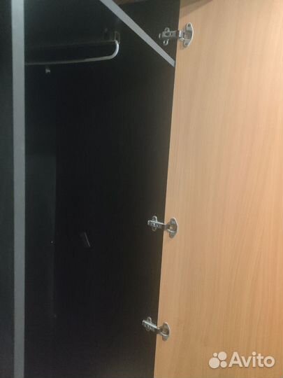 Шкаф в прихожую бу