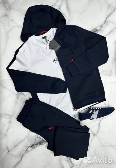 Костюм от Kiton