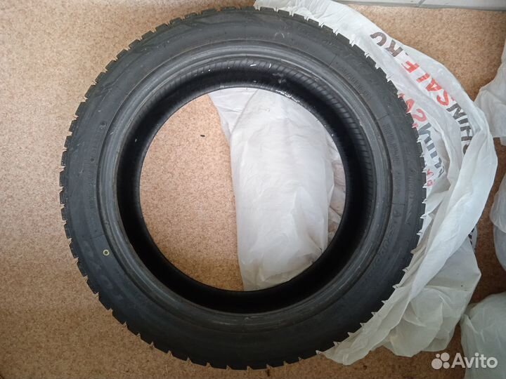 Toyo Observe Ice-Freezer 235/45 R18 98T