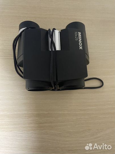 Бинокль Minox 10x25 R