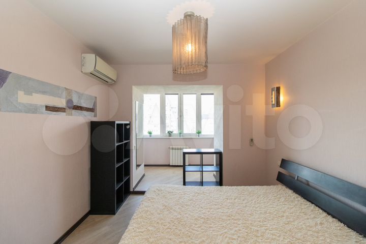 2-к. квартира, 67 м², 8/14 эт.