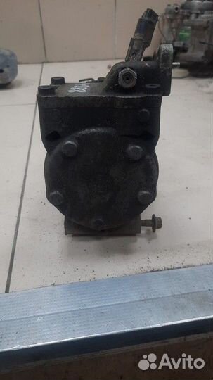 Компрессор кондиционера Hyundai Accent