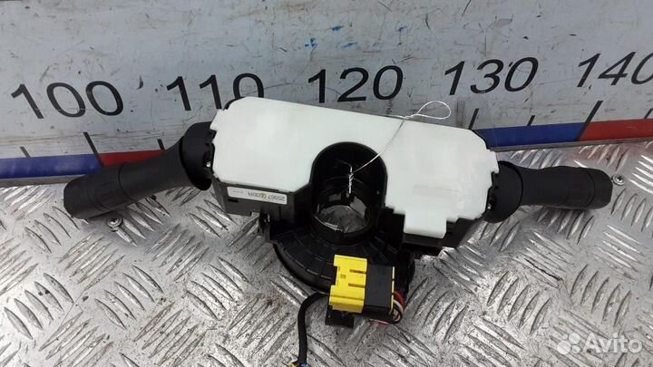 Переключатель поворотов подрулевой Renault Fluence