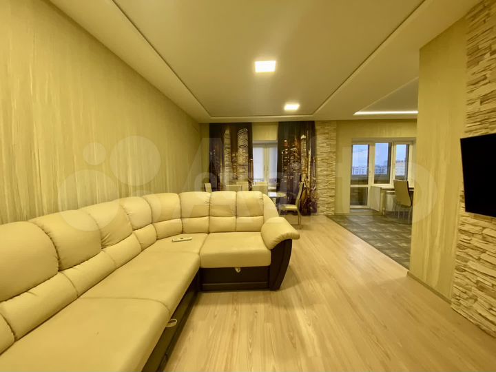 1-к. квартира, 80 м², 8/16 эт.