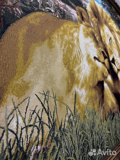 Картина из гобелена