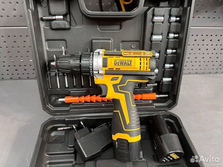 Дрель шуруповерт аккумуляторный DeWalt новый