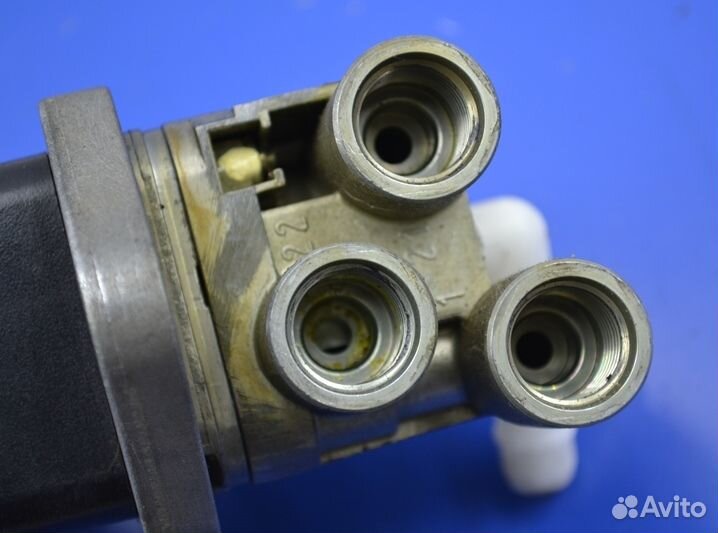 Кран ручного тормоза MAN TGA 18.440 (01.00)