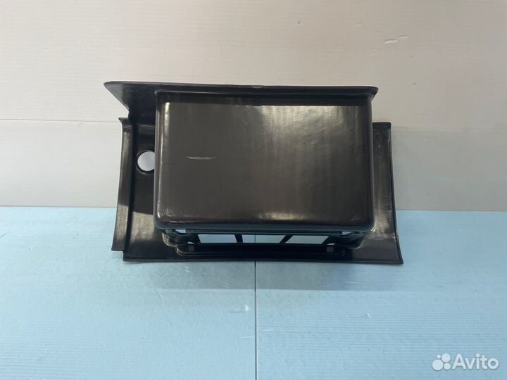 Подножка правая Volvo Fh12 Fh16