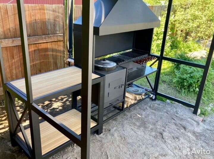 Мангал с крышей Новый