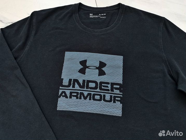 Лонгслив спортивный Under Armour Heat Gear Black X