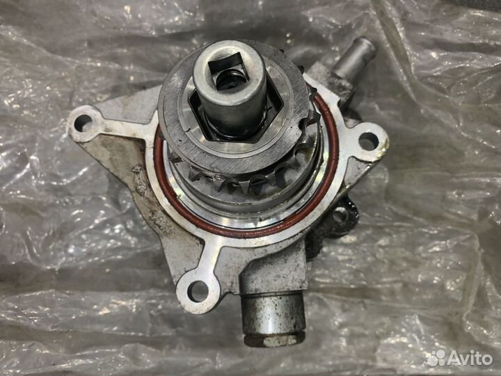 Вакуумный насос Nissan Pathfinder R51 YD25