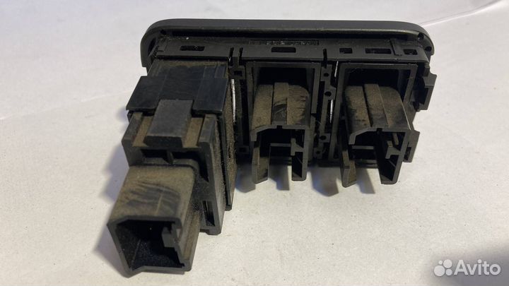 Переключатель круиз-контроля Mitsubishi Galant 7