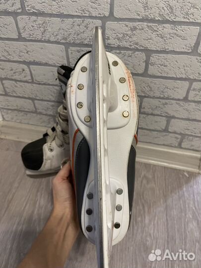 Коньки хоккейные мужские