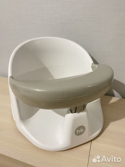 Стульчик для купания в ванной