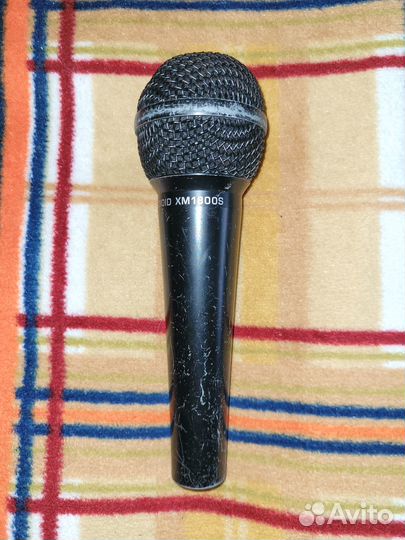 Микрофон Behringer super cardioid XM1800S