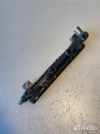 Топливная рампа Skoda Fabia