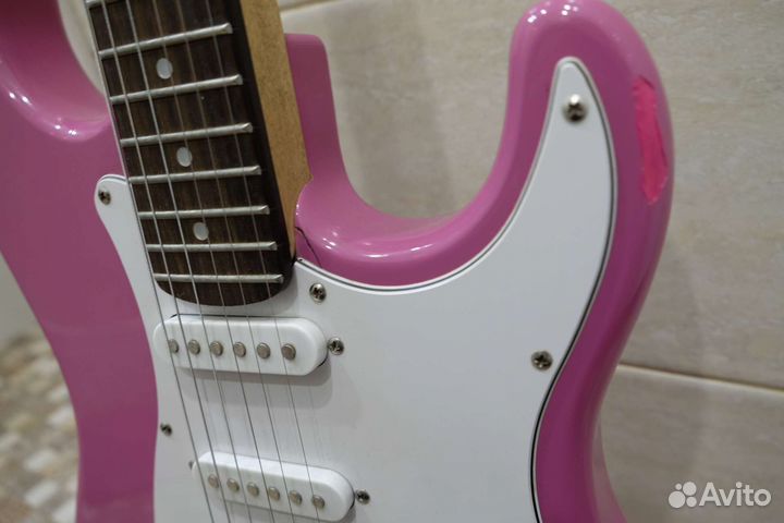 Электрогитара