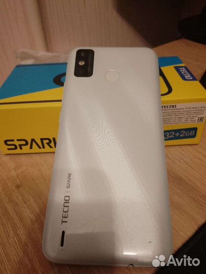 Телефон tecno spark 6 go