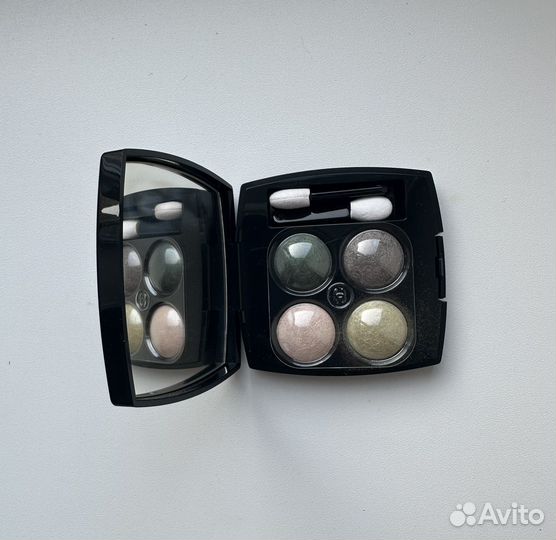 Chanel тени для век 32 lillum