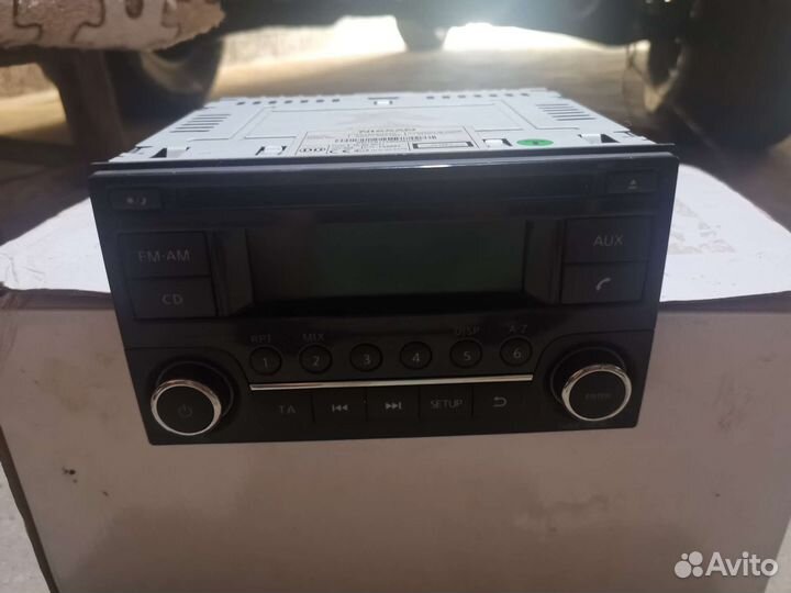 Автомобильный радиоприемник