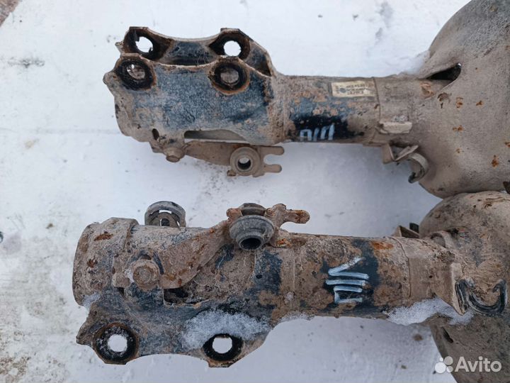 Стойки передние Сеат Ибица 1999г