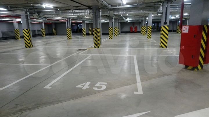 Машиноместо, 28 м²