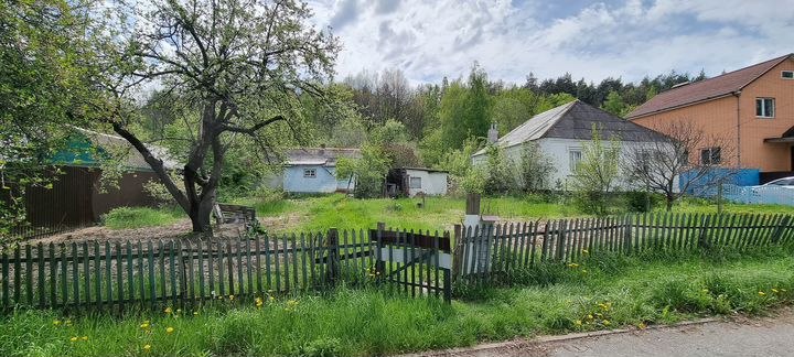 Дом 37 м² на участке 10 сот.