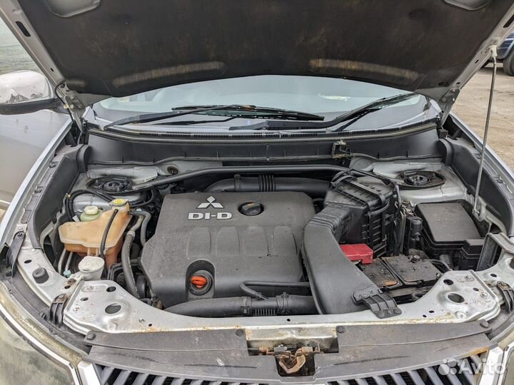 Блок ABS (насос) Mitsubishi Outlander