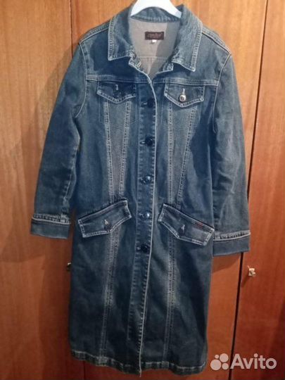 Плащ джинсовый, р. 40